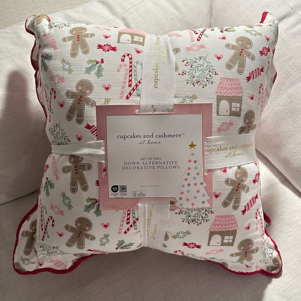 Cupcakes and Cashmere Christmas Holiday Decorative Pillows